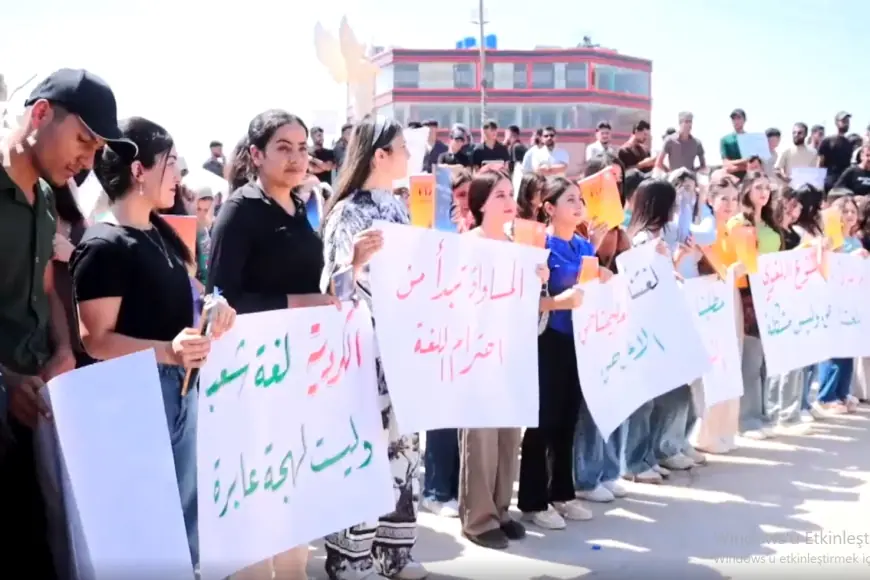 Kobani’de Kürtçe eğitim için kitlesel yürüyüş