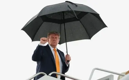 Trump'tan İran'a tehdit: 'Kazma Dağı'nı çok yakında vurabiliriz'