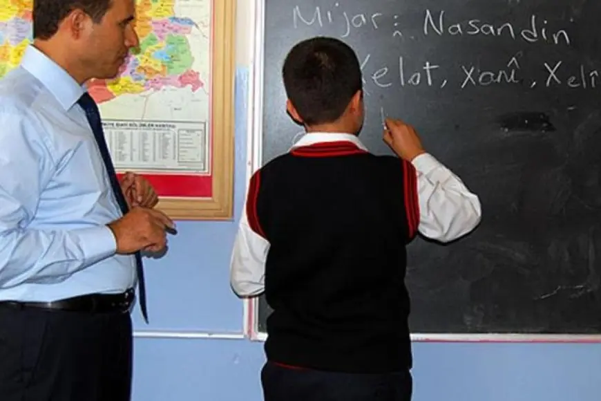 DEM Parti’den anadilde eğitim çağrısı