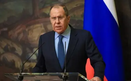 Lavrov’dan Avrupa’ya savaş uyarısı: ‘Saldırırlarsa savaş çok kısa sürecek’