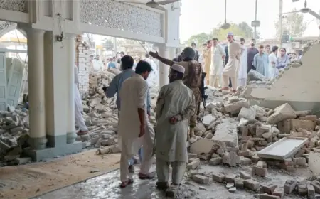 Li Pakistanê di êrîşa li ser baregeha polîsan de 31 kes hatin kuştin