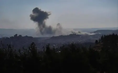 Halep’in güneyinde silah depolarında peş peşe patlamalar