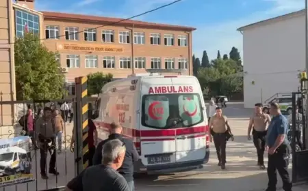 Manisa'da okula silahlı saldırı: Ölü ve yaralılar var!