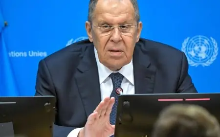 Lavrov: Rusya, Suriye’de Kürtlerin talebi olursa rol üstlenmeye hazır