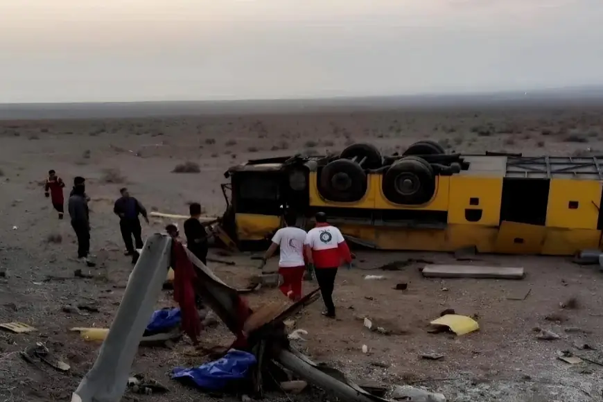 Kırmanşah'ta yolcu otobüsü şarampole devrildi: 11 ölü, 24 yaralı