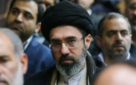 Mücteba Hamaney: 'İran eski günlerine dönmeyecek'
