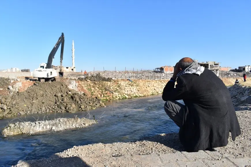 Hep Ayni Hikâye ve Değişmeyen Biz Kürtlerin Kaderi