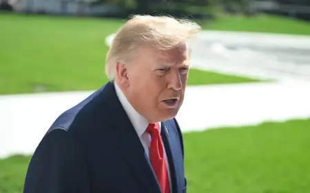 Trump: Flydubai olayının arkasında İran varsa onları vuracağız