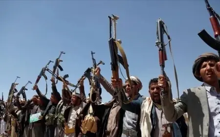 Yemen'de Husilerle çatışmada üst düzey komutan öldü