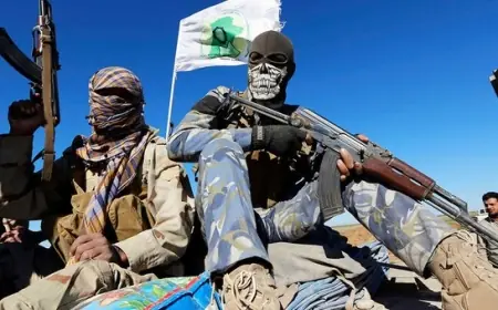 Irak, ABD askerlerinin çekilmesinin ardından Suriye kaynaklı IŞİD tehdidine karşı alarma geçti