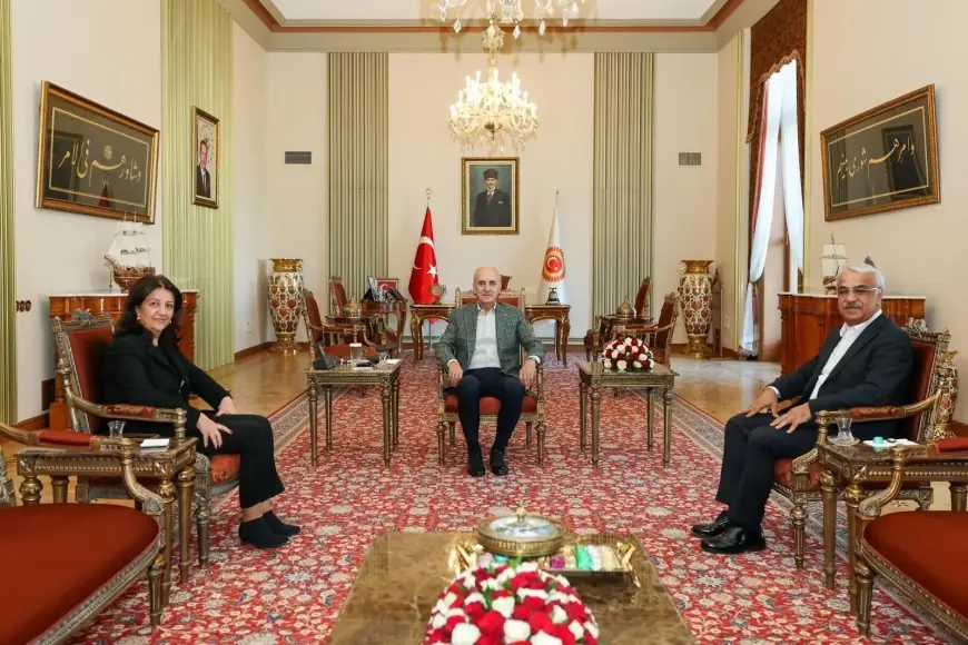 DEM Parti İmralı Heyeti, Kurtulmuş ile görüştü
