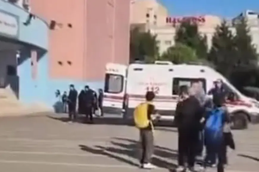 İstanbul'da ortaokulda bıçaklı saldırı! 5 öğrenci yaralandı