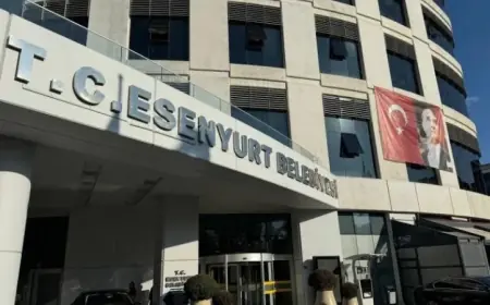 Esenyurt Belediyesi'ne operasyon: 17 gözaltı