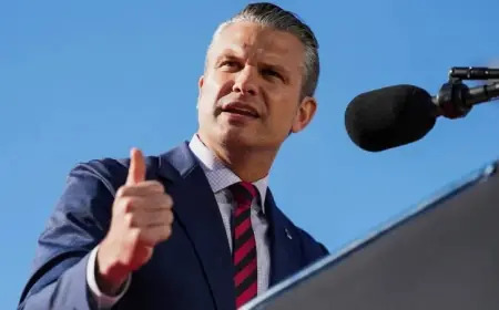 Hegseth: Lincoln uçak gemisi 64 İran savaş gemisini batırdı