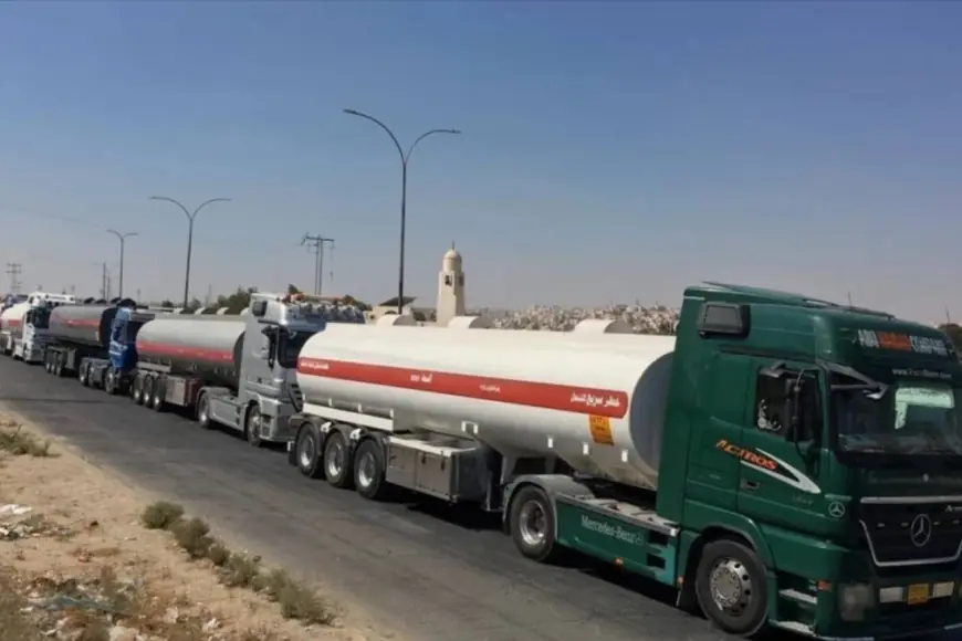 Suriye’den Irak’a giden akaryakıt tankerlerine saldırı iddiası