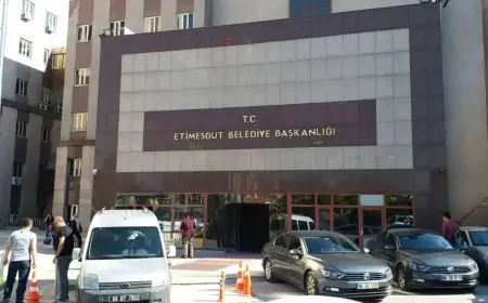 CHP'li Etimesgut Belediyesi'ne operasyon: 25 kişi gözaltına alındı