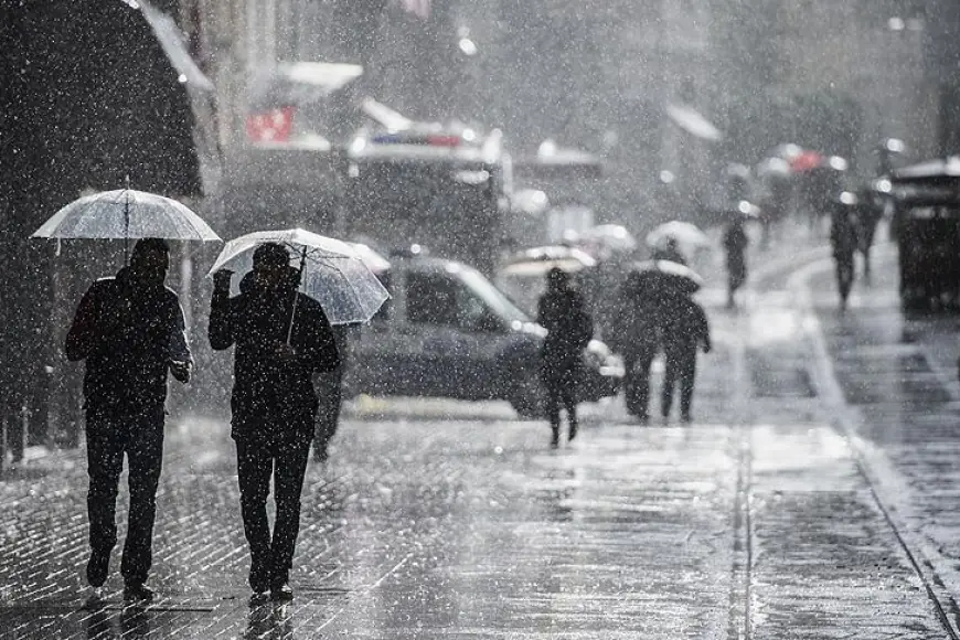 Meteoroloji'den çok sayıda il için uyarı: Kuvvetli yağış ve fırtına bekleniyor