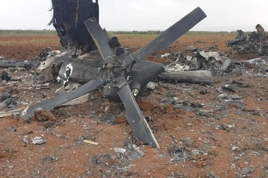 Suudi Arabistan'da askeri helikopter düştü