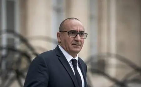 Fransa İçişleri Bakanı Nunez istifasını sundu, Macron reddetti