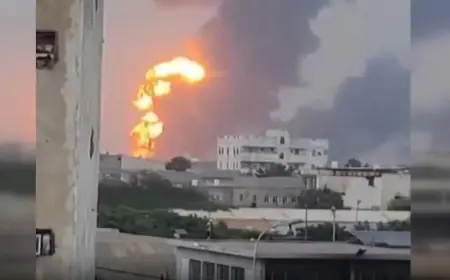 Husiler Yemen'de askeri kampı füzelerle vurdu! Çok sayıda ölü ve yaralı var