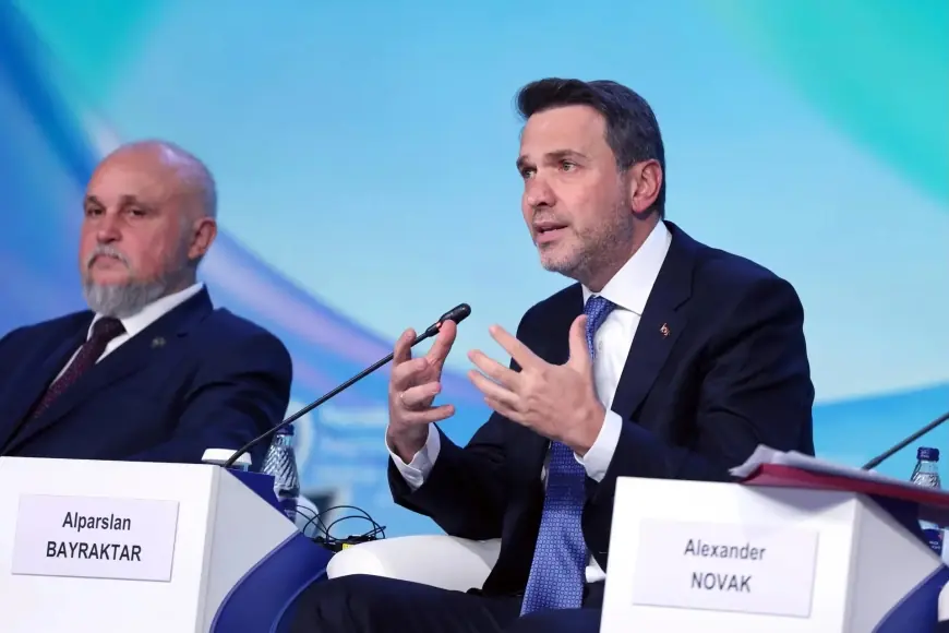 Enerji Bakanı: Türkiye, Rusya’nın dizel yakıt ihracatının bir bölümünü alacak