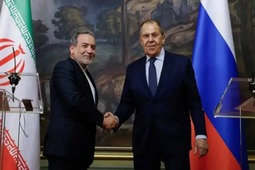 Rusya Dışişleri Bakanı Lavrov İran'da: Arakçi ile görüştü