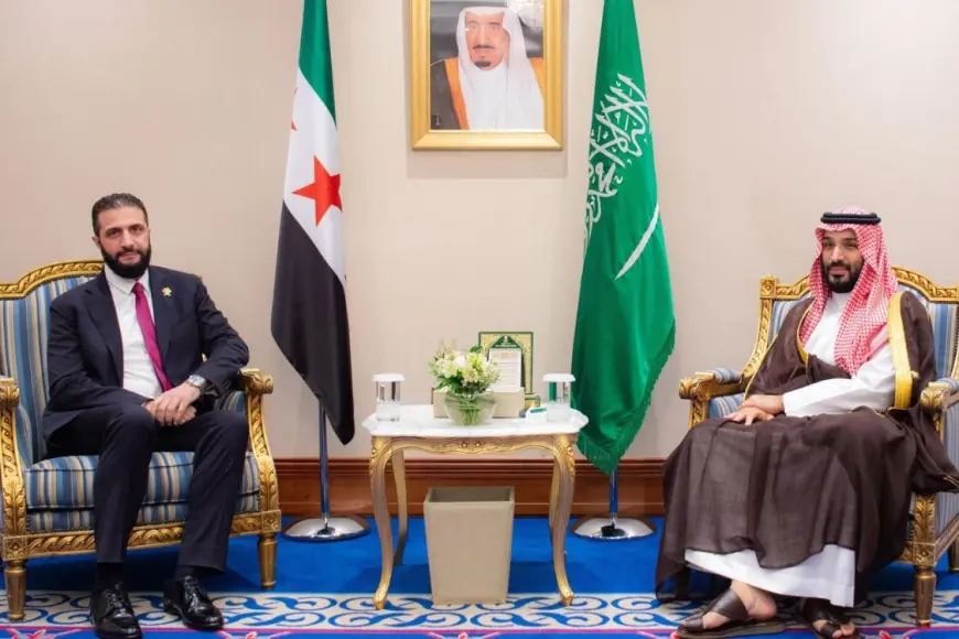 Arap basını: Suudi Arabistan ve Suriye, Yemen'e savaşçı sevkini görüşüyor