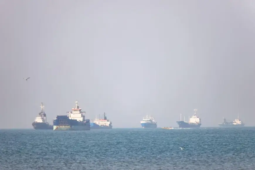 WSJ: İran'ın gölge filoyla taşıdığı petrol tükendi