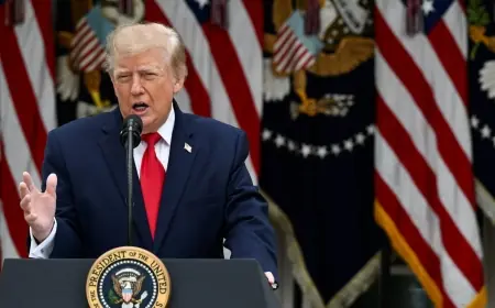 Trump: İran’daki tüm petrolü ele geçirebiliriz