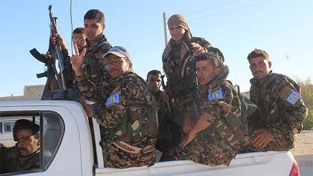 Li Raqqayê şer berdewam dike