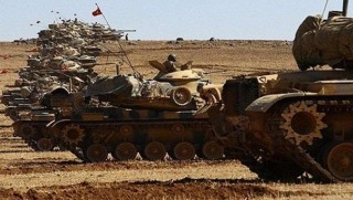  Firokeyên Rûsyayê êrişî leşkerên Tirkiyê kirin: 14 kuştî û birîndar 