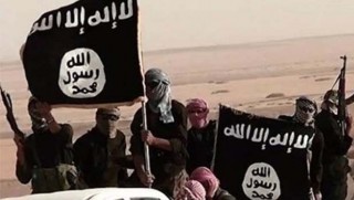 DAIŞê bi 10 wesayîtên bombekirî êrişî Heşdî Şebî kir