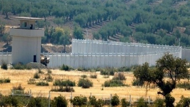 ROJAVAYÊ KURDISTANÊ – Artêşa Tirkiyê malên hemwelatiyan xiradike 
