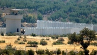 ROJAVAYÊ KURDISTANÊ – Artêşa Tirkiyê malên hemwelatiyan xiradike 