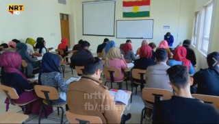 Care yekemîn li zanîngaha Helebçe waneyê cînosayid  hat dayîn.