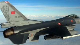 Balafirên şer yên Tirkiyê li devera Amêdiyê li PKKê dan