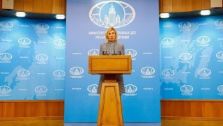 Zaxarova: Divê hemû çekên ku tên şandin ji Hikûmeta Sûriyeya meşrû re bên şandin
