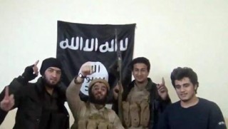 Di nav DAIŞê de çend kurd hene?