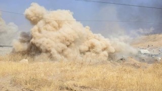 Dijî qampa mûhalîfan êrişa xwekujî: gellek mirî hene