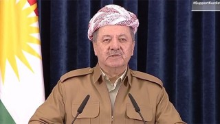 Serok Barzanî: Barzanî: Ji pişt ve xencerek jehrî li me dan