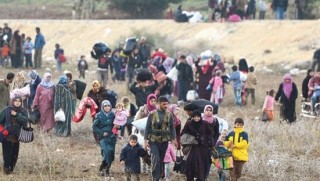 5 hezar sivîl li sînorê Efrînê asê mane