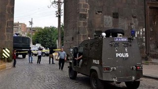 Li 60 herêmên Amedê qedeya derketina derve