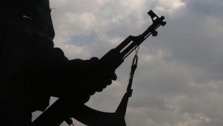 Endamên PKKê êrişî baregeha leşkerî kirin: 4 kuştî û birîndar