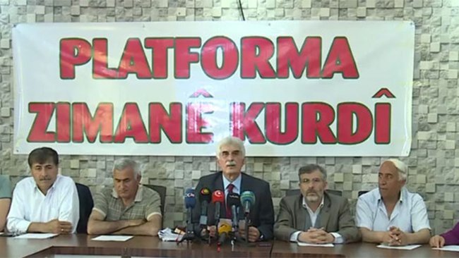 Daxwaza perwerdeya bi zimanê Kurdî tê kirin