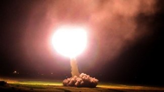 Îranê tolhildana kuştina Qasim Sulêymanî bi êrîşa mûşekî dest pê kir