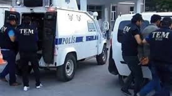 Li Dîlokê 18 siyasetmedarên Kurd hatin girtin