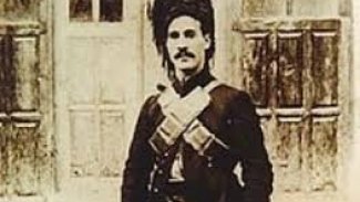 PAK: Em welatperwerê Kurd Simkoyê Şikak (Simayîl Axayê Şikak) Bi Giramî Bibîr Tînin