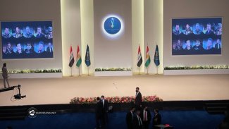 Kurd û pêkanîna konferansan?