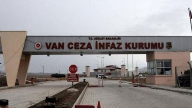 Li Girtîgeha Wanê girtiyekî Kurd jîyana xwe ji dest da