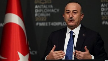 Çavuşoglu: Em ji bo operasyona serbazî ji ti kesî destûrê wernagirin